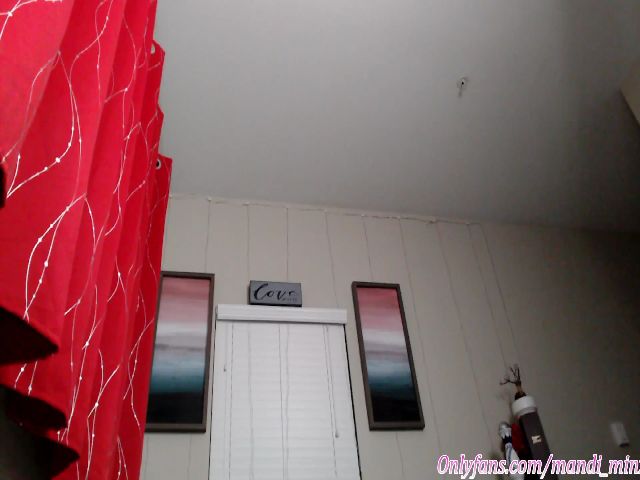 Live sex webcam photo for MsSweet_Tits #264101861