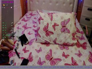 Live sex webcam photo for Sexyalicia4 #251733843