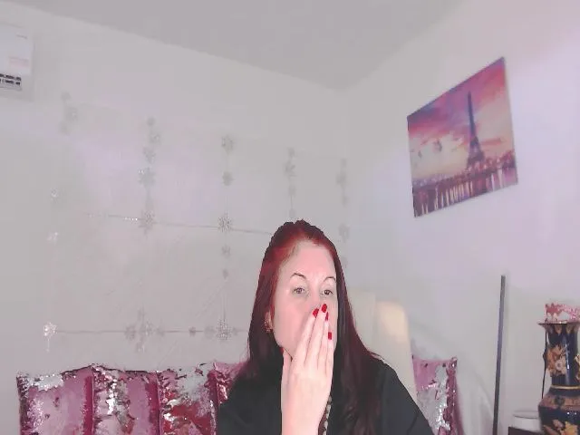 Live sex webcam photo for Deluxek #254453910