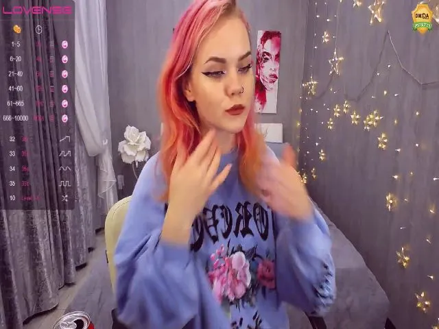 Live sex webcam photo for KerryBlair #262538050