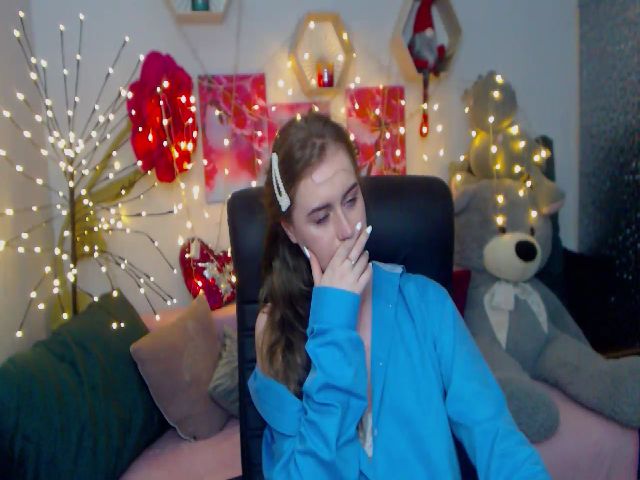 Live sex webcam photo for Corey_Allen #253050473