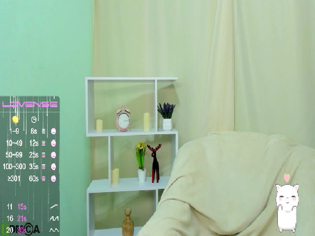 Live sex webcam photo for Gloria_grey_ #258915236