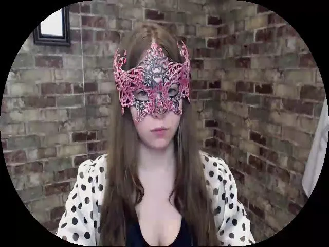 Live sex webcam photo for MollyMey #263852638