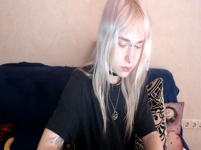 Live sex webcam photo for Killinna #253456576