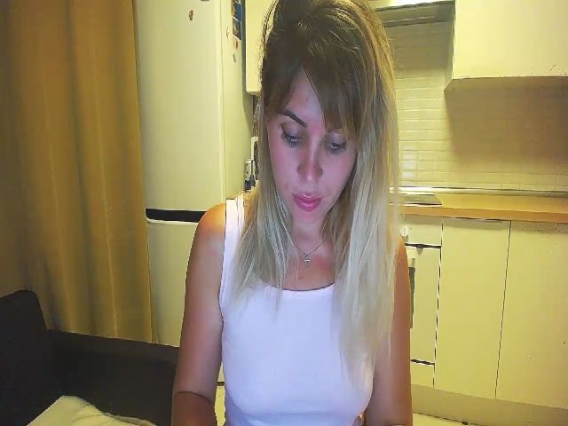 Live sex webcam photo for Sicille #260863163