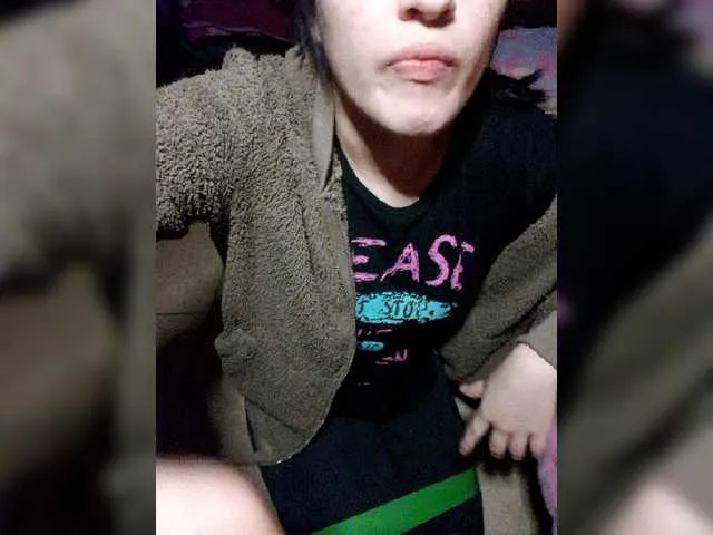 Live sex webcam photo for abbielove15 #261189159