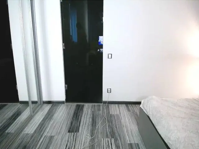 Live sex webcam photo for MarrieFleur #252868135