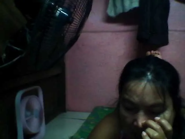 Live sex webcam photo for princess4uxx #263074191