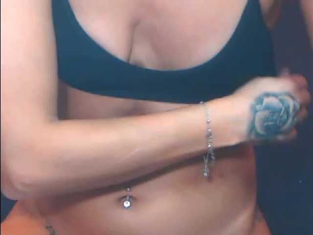 Live sex webcam photo for TastyShow #240906888