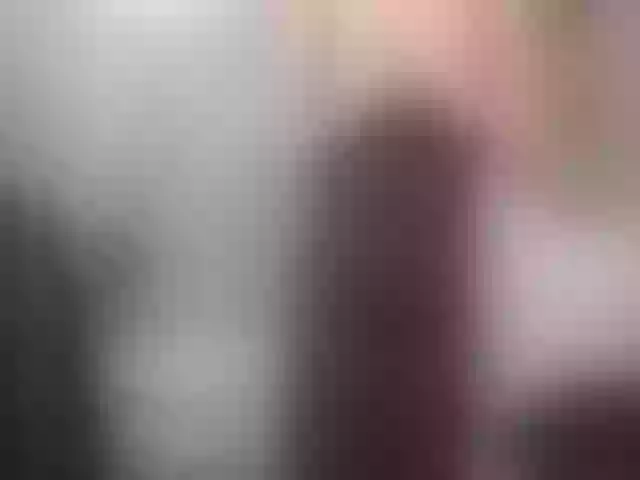 Live sex webcam photo for YummyLOR #254424638