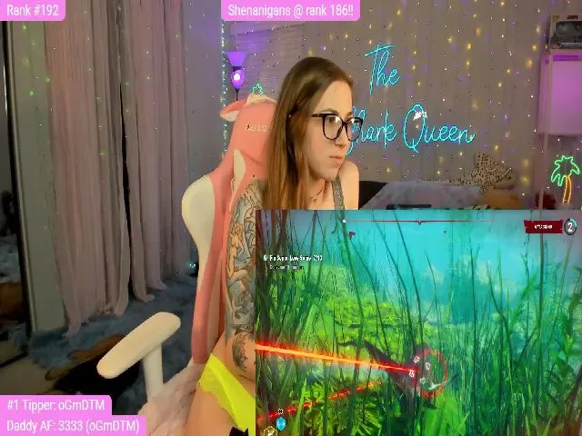 Live sex webcam photo for TheSharkQueen #256678199