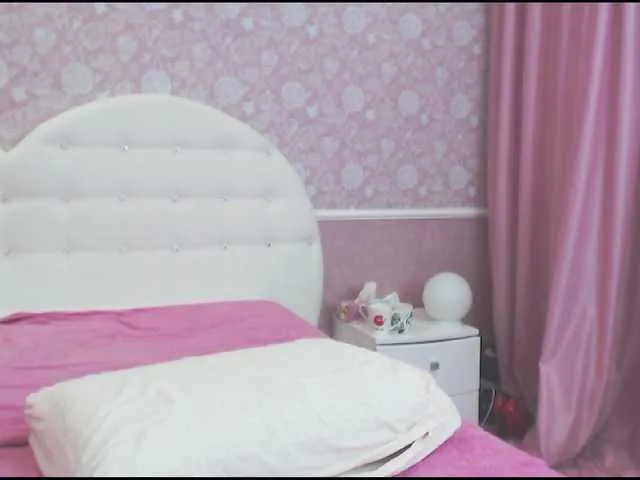 Live sex webcam photo for BunnySue #241408096