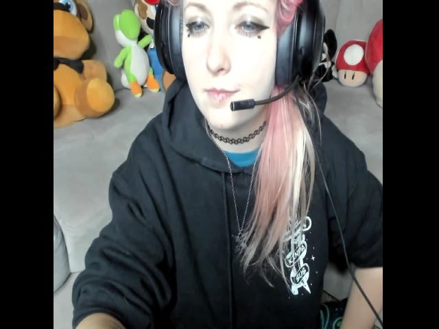 Live sex webcam photo for PrincessBluu #254933792