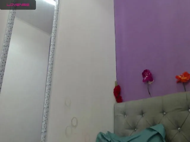 Live sex webcam photo for Ashley_shaw #256502226