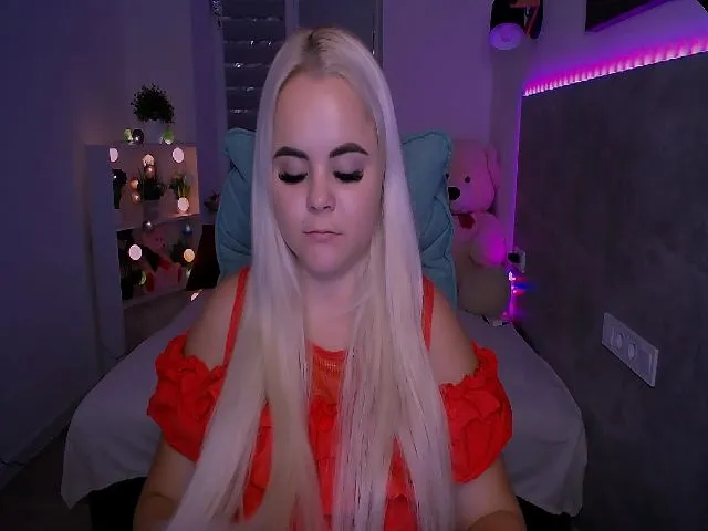 Live sex webcam photo for Jenni__fer #258324533