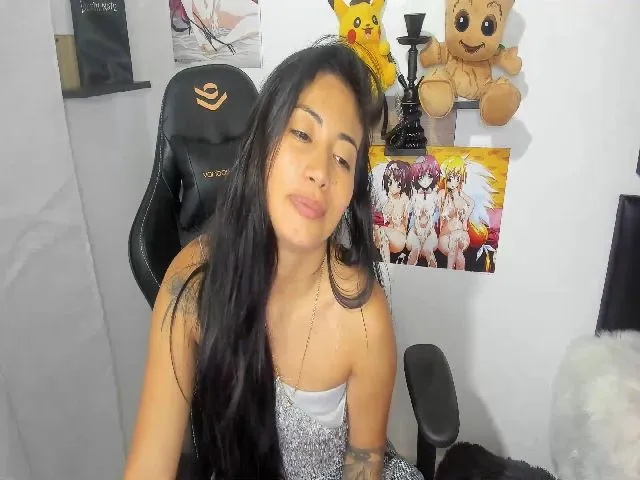 Live sex webcam photo for EvaInked #259189837