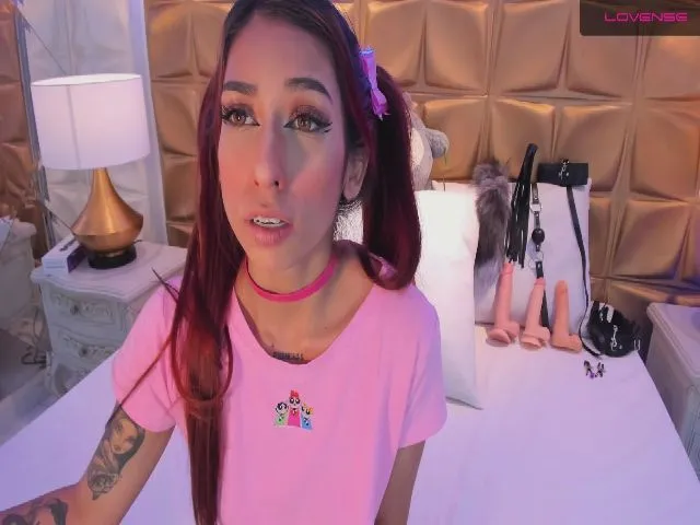 Live sex webcam photo for CandyLaw_ #255333037