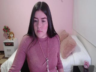 Live sex webcam photo for Frida_porn #252096094