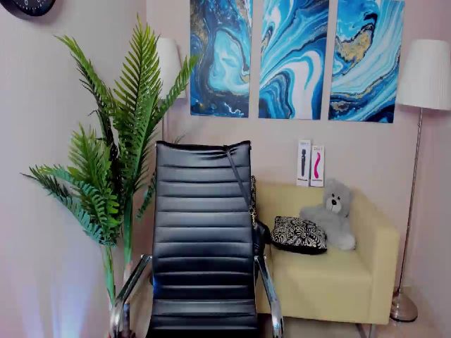 Live sex webcam photo for BountyVelery #252700346