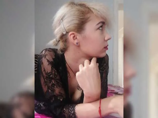 Live sex webcam photo for Anastosia1998 #246589334