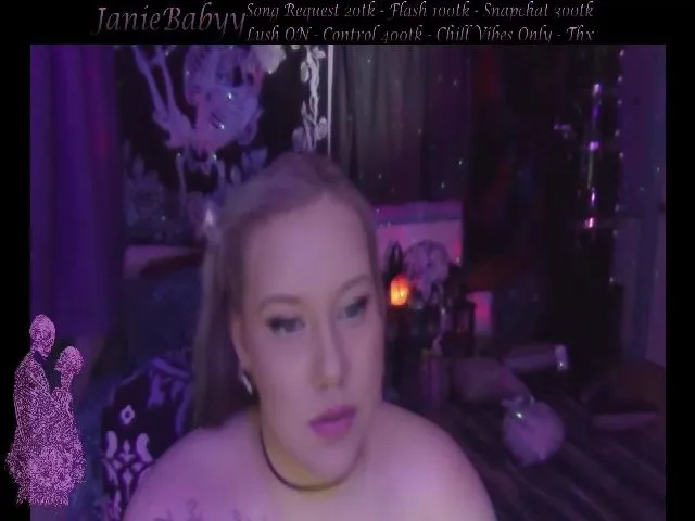 Live sex webcam photo for JanieBabyy #255001453