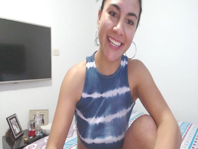 Live sex webcam photo for Anny_Lopezzz #255768300