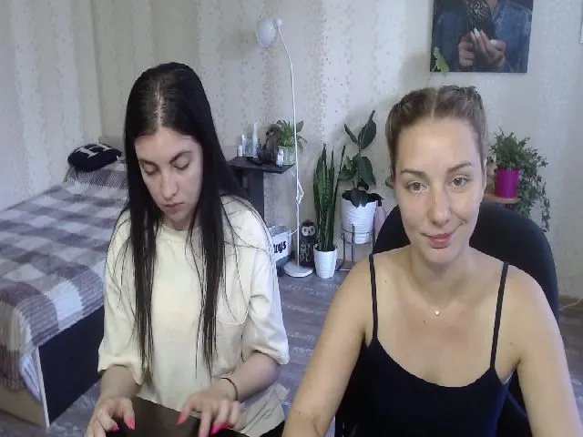 Live sex webcam photo for UrBlack_Kitty #255018941