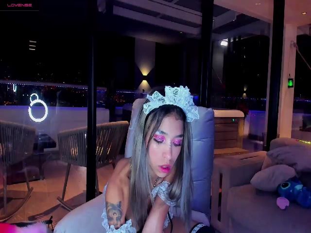 Live sex webcam photo for Sofia_ortiz #252755193