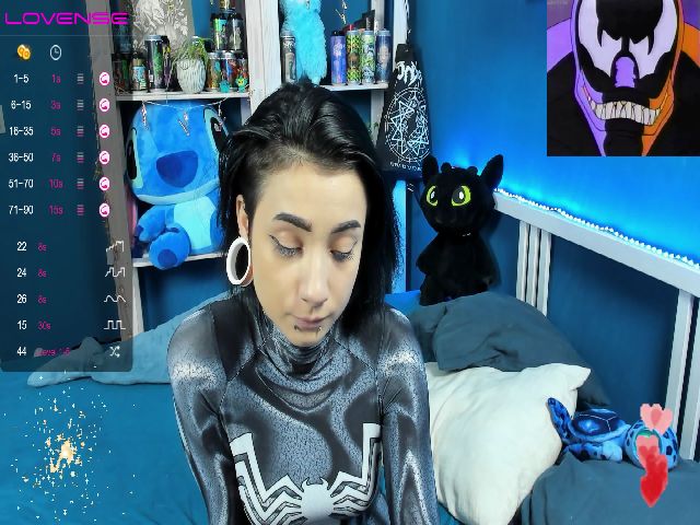 Live sex webcam photo for Nikki_Carter #260550857