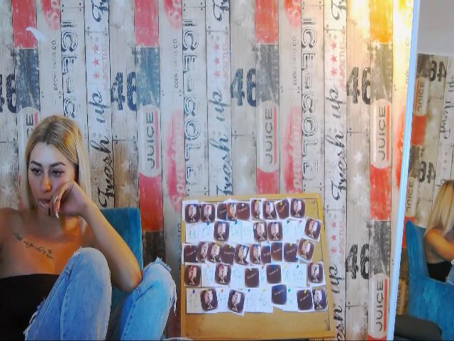 Live sex webcam photo for RubbyKalifha #264788833