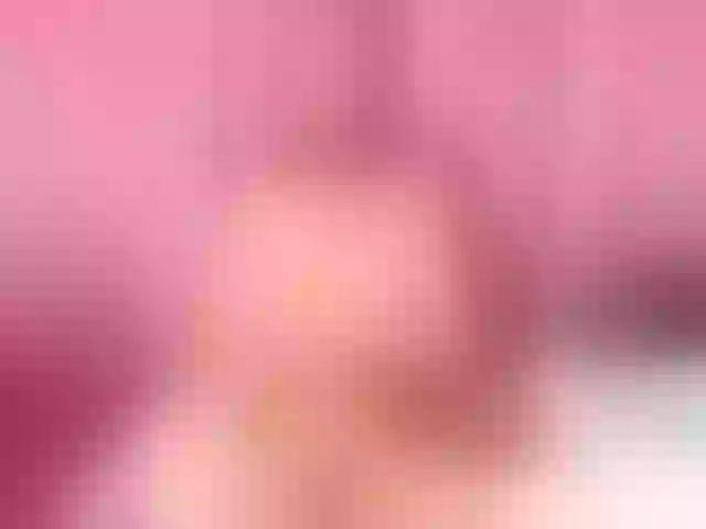 Live sex webcam photo for LustyDesirex #256303726
