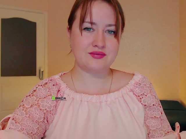 Live sex webcam photo for NewAnna #241027771