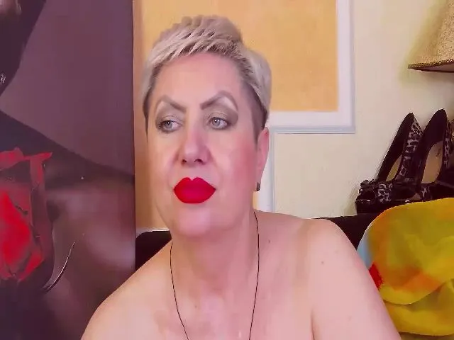 Live sex webcam photo for LADY__POSH #264042153