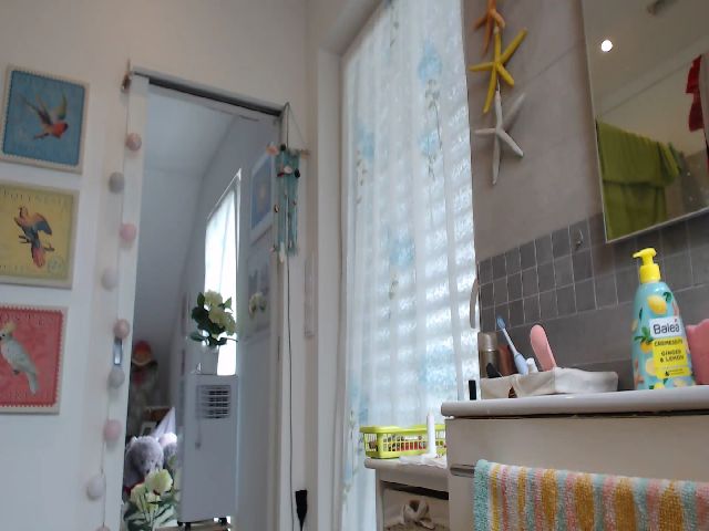 Live sex webcam photo for Shy_Puppy #265474023