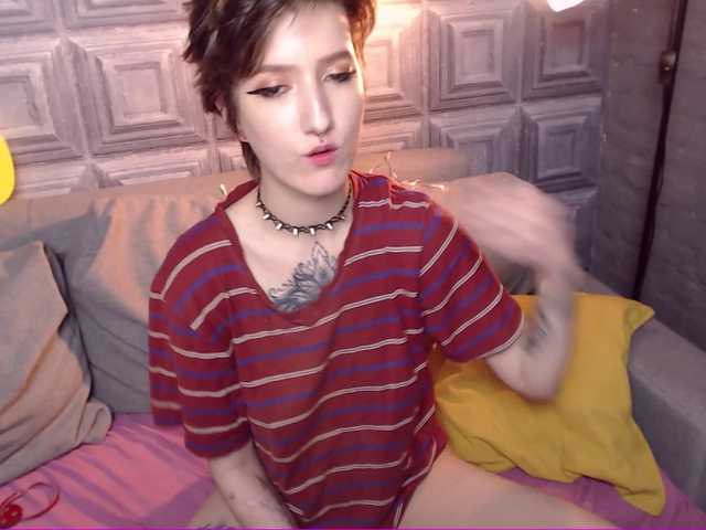 Live sex webcam photo for LynCollinsX #240906261