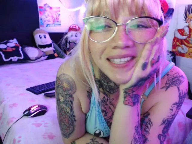 Live sex webcam photo for Akanesaotome #257353398