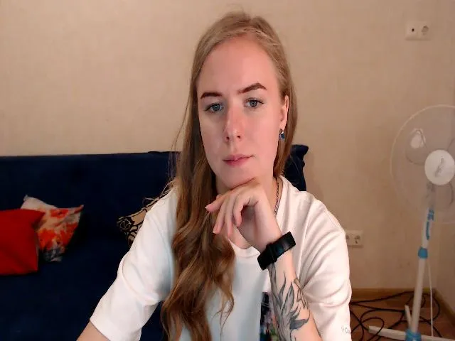 Live sex webcam photo for Limana_xo #252586038