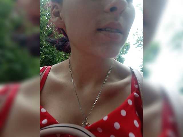 Live sex webcam photo for Polly40 #249415403