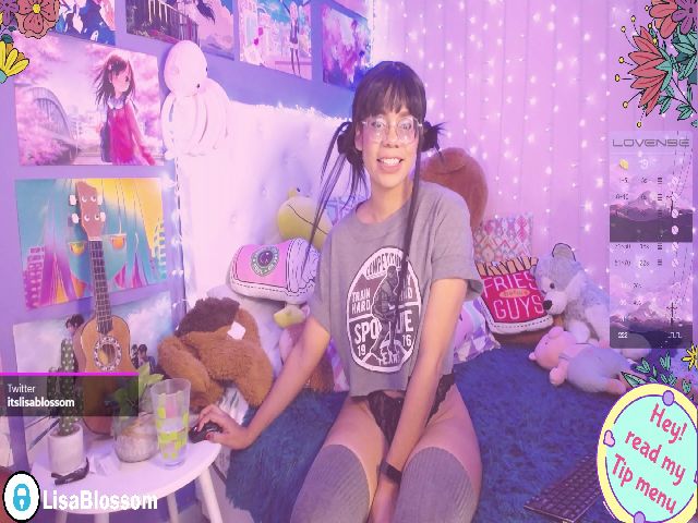 Live sex webcam photo for LisaaBlossom #265581900