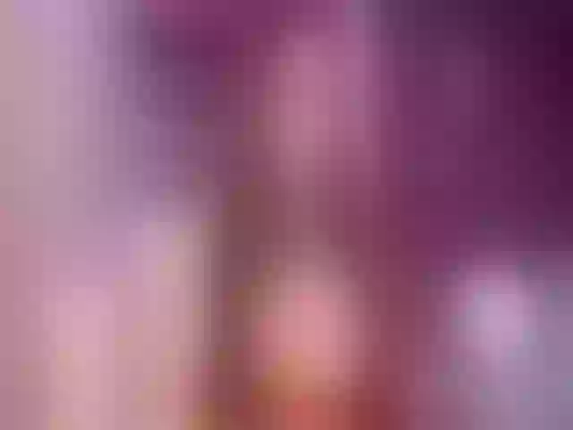 Live sex webcam photo for Lil_PrincessG #262923235