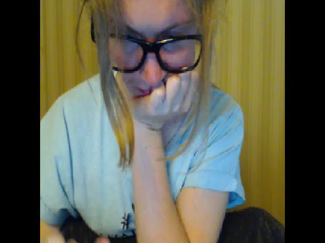 Live sex webcam photo for A_Girlie #258685261