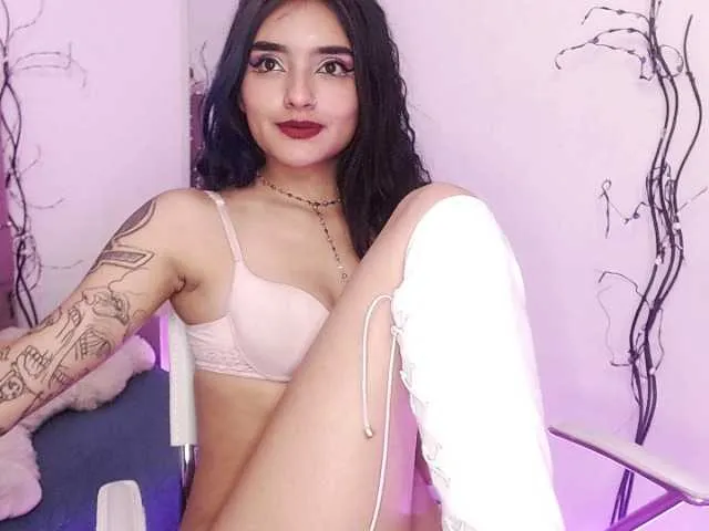 Live sex webcam photo for annymayers #259119395