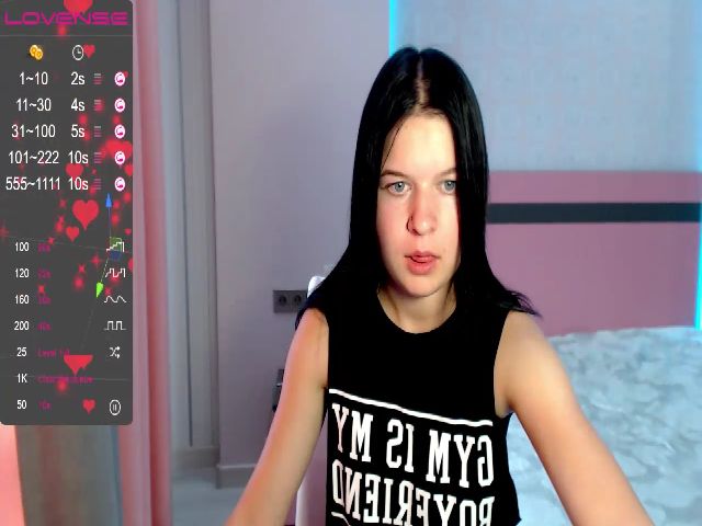 Live sex webcam photo for AnnaFols #263603326