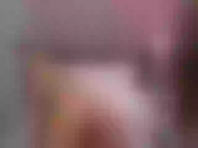 Live sex webcam photo for RubyStar0 #256424907
