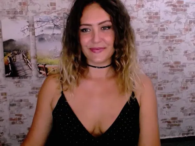Live sex webcam photo for Noreya #254234911