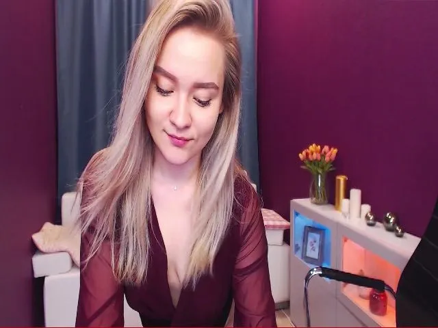 Live sex webcam photo for Kara_Smith #254635904