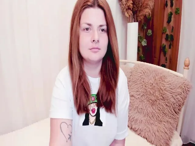 Live sex webcam photo for Eva__Kamenski #254201223