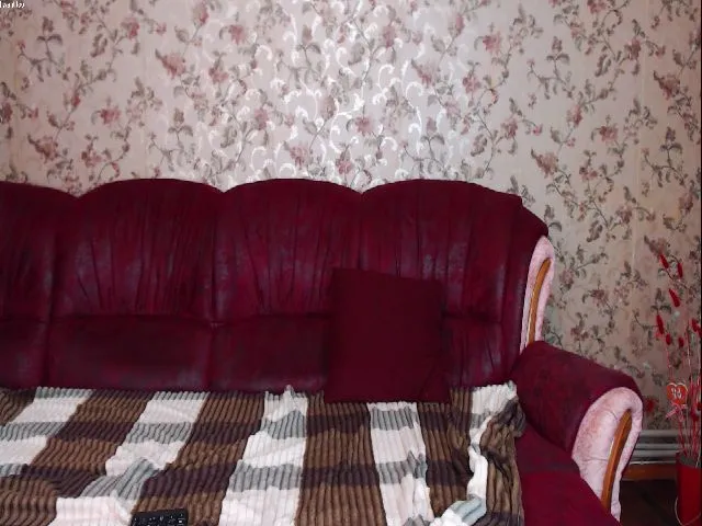 Live sex webcam photo for JulieBerryX #265203330