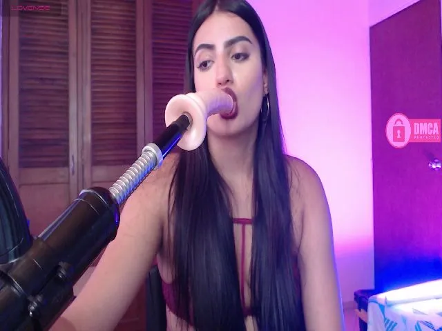 Live sex webcam photo for Valeria_sky #255489662