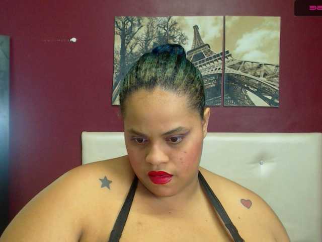 Live sex webcam photo for kimberlyfox10 #241027541